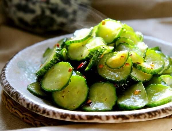 泡椒娱乐和会长吃瓜,揭秘娱乐圈幕后故事 第2张 泡椒娱乐和会长吃瓜,揭秘娱乐圈幕后故事 第2张